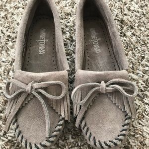 Minnetonka Kilty Hardsole Moccasins